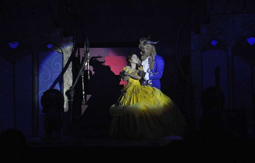 “Beauty and the Beast” wows Binalonians, visitors