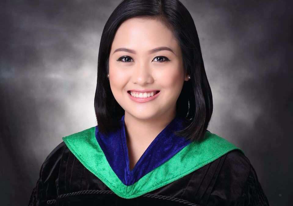 Juan G alumna graduates Summa Cum Laude in UST