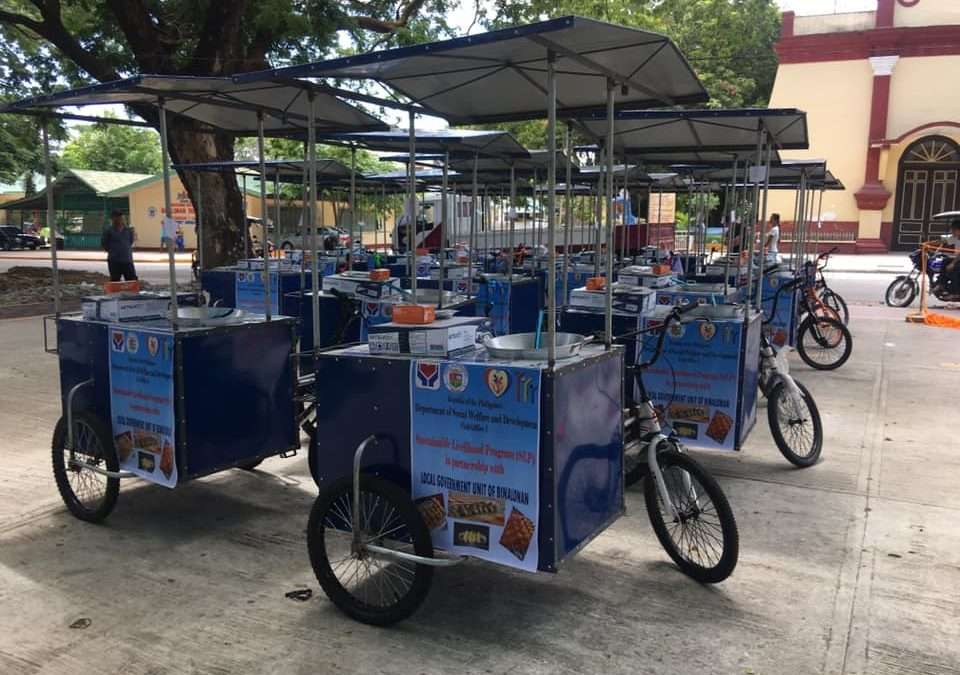 DSWD awards food tribike carts to 40 4Ps