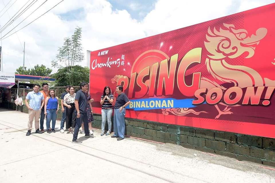The country’s leading Chinese fast food chain, Chowking, held a groundbreaking ceremony in its future “home” along MacArthur Highway, Binalonan.