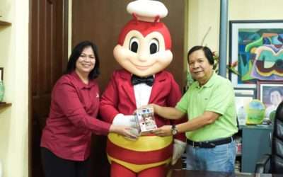 Jollibee Binalonan officials pay courtesy call to the new town executive