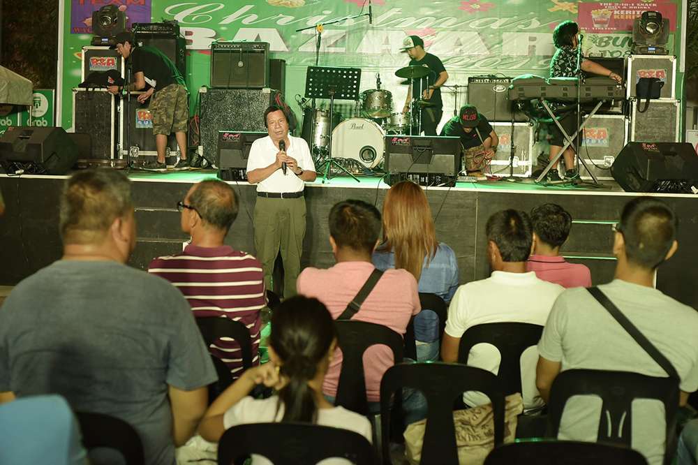 Christmas Bazaar 2019 opens with live band, variety show Mayor Guico, other municipal officials grace opening